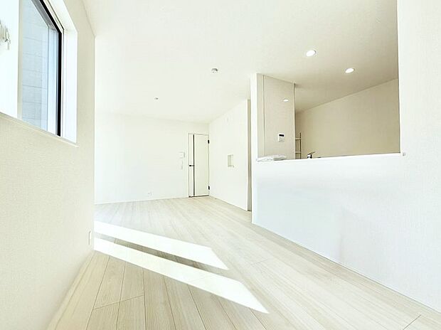 【リビングダイニング】■大切な人と過ごす、あたたかいひととき