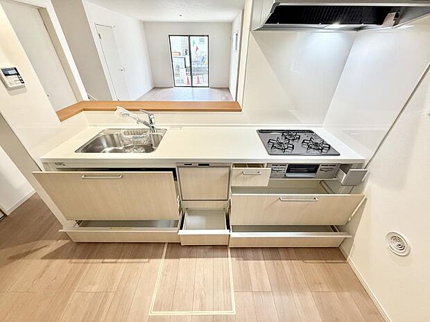 【キッチン】■シンプルで機能的、毎日使いやすいキッチン