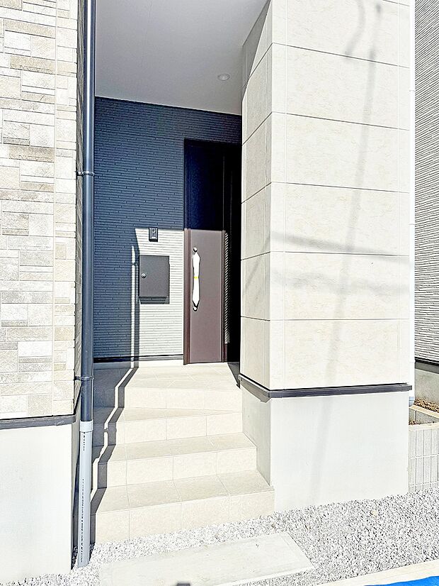 【玄関】■ ここから始まる、笑顔あふれる毎日