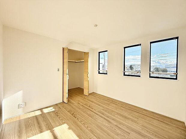 【洋室】■どこになにを置くか楽しみな自分のお部屋