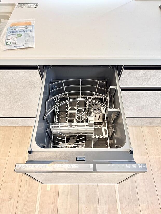 【食洗機】■手間なく洗浄！食器をピカピカに仕上げてくれます