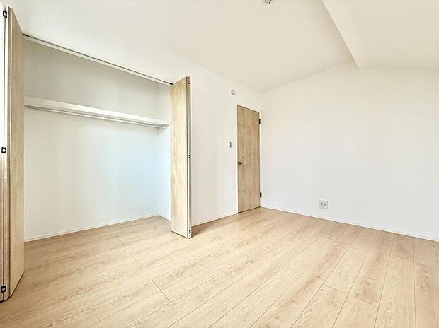 【子供部屋】■読書や趣味リモートワークなどさまざまな用途に対応できる柔軟さがあります