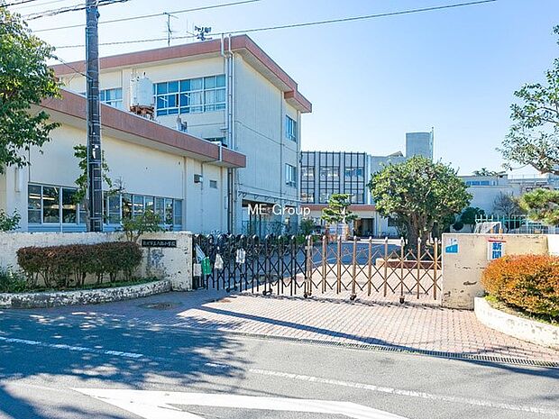 藤沢市立明治中学校(約1,300m・徒歩17分)