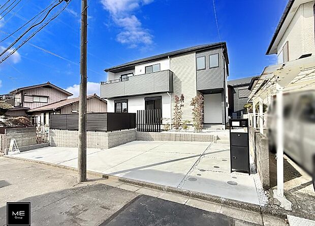 【現地外観写真】■家族みんなが笑顔で過ごせる、安心感のある住まい