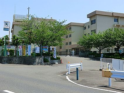 海老名市立杉本小学校 600m(8分)