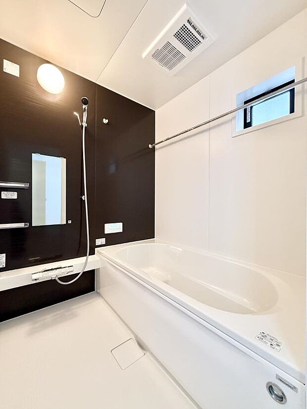 【浴室】■家族みんなが気持ちよく使える設計です