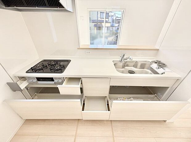 【キッチン】■料理がもっと楽しくなる、快適なキッチン空間