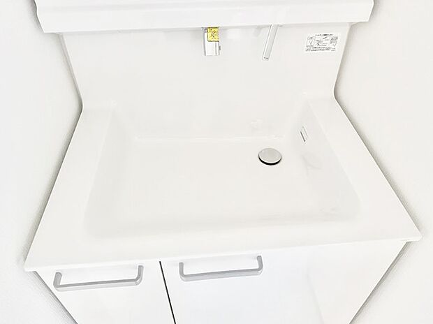 【ハンドシャワー付洗面台】■手洗いや顔を洗う時も快適に使える便利なシャワー