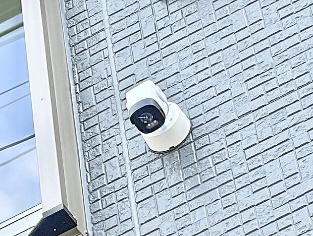 【防犯カメラ】■防犯カメラがあると、犯罪の抑止になるので安心です。