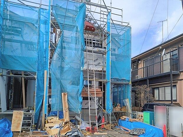 【現地外観写真】■暮らしを彩る充実した設備仕様が備わった住まい