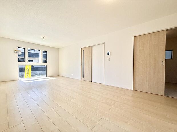 【リビングダイニング】■お気に入りの場所で、のんびりとした時間を