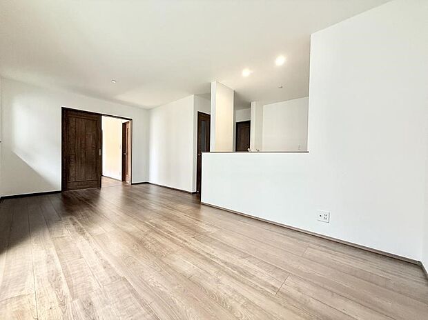 【リビング】■自然と会話が生まれる、心地よいひととき