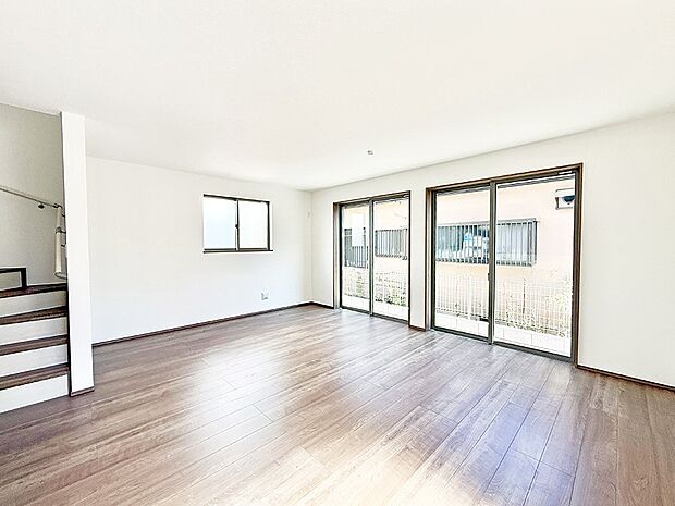 【ダイニング】■何気ない毎日を特別にする、癒しの空間