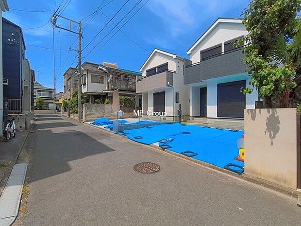 【前面道路含む現地写真】■新しい住まい、街の新しい風景