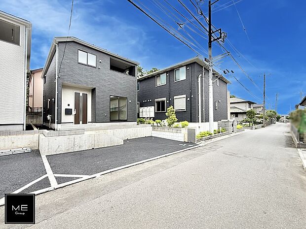 【前面道路含む現地写真】■家族とのお出かけが楽しくなる環境です