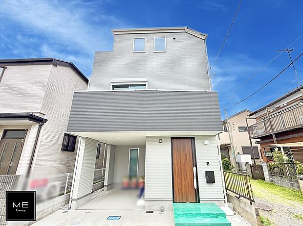 【現地外観写真】■暮らしを豊かにする充実した仕様設備で快適に