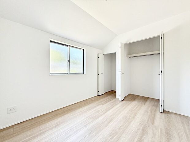 【子供部屋】2号棟  ■プライベート空間として静かで落ち着いた環境を提供してくれます