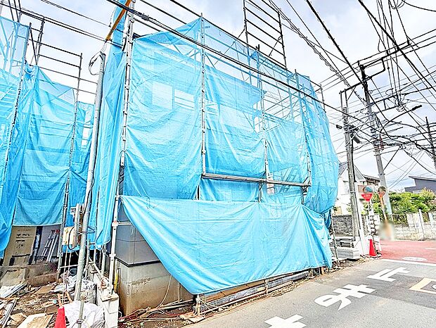 【現地外観写真】3号棟 ■暮らしを彩る充実した設備仕様が備わった住まい