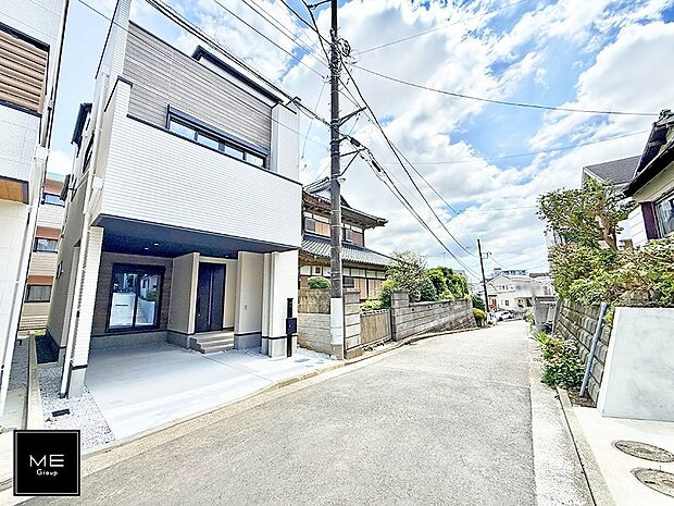 【前面道路含む現地写真】■新しい住まい、街の新しい風景
