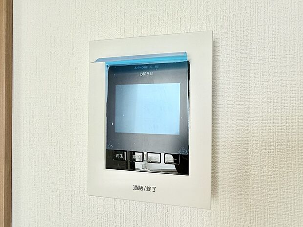 【TVモニター付インターフォン】■訪問者を確認できて安心感が増します