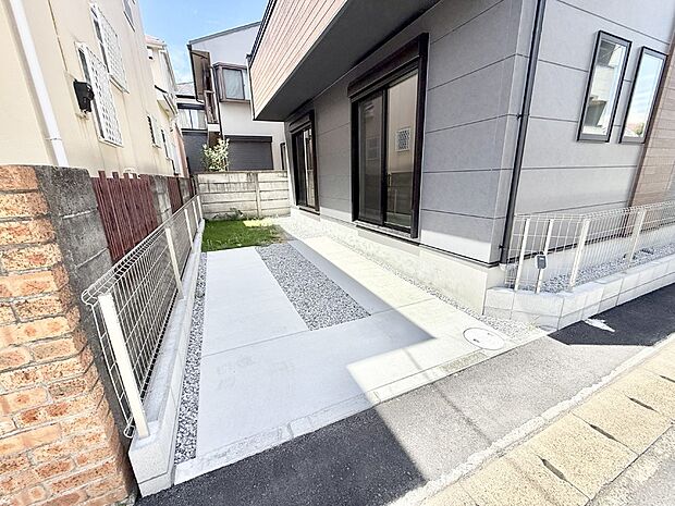 【駐車場】1号棟 ■快適な駐車スペースで安心