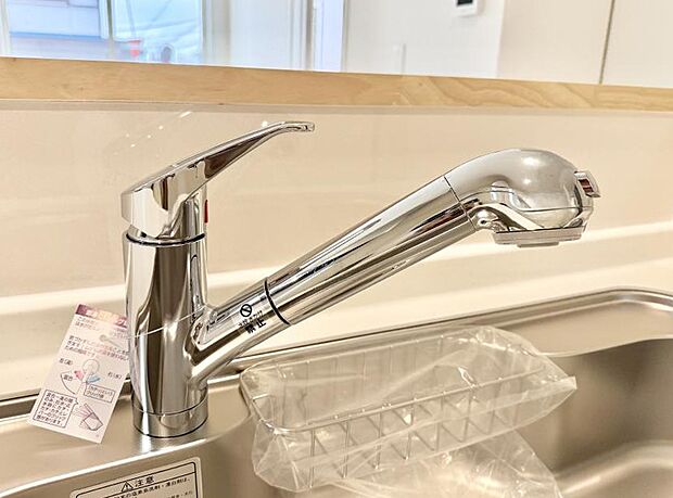 【浄水器】■清潔でおいしい水を手軽に供給してくれます