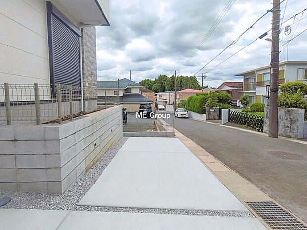 【駐車場】1号棟 ■自宅にある駐車スペースなので安心ですね