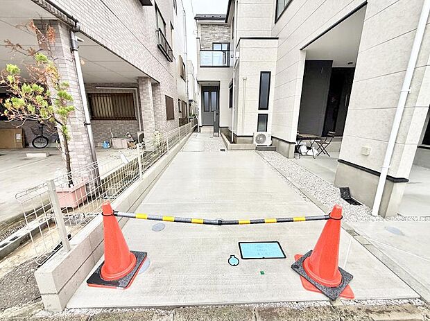 【駐車場】2号棟  ■カースペース有