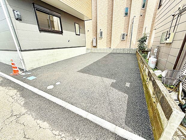 【駐車場】■カースペース有