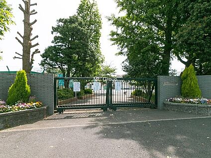 横浜市立大正小学校 300m(4分)