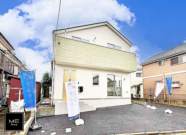 【現地外観写真】2号棟  ■暮らしを豊かにする充実した仕様設備で快適に