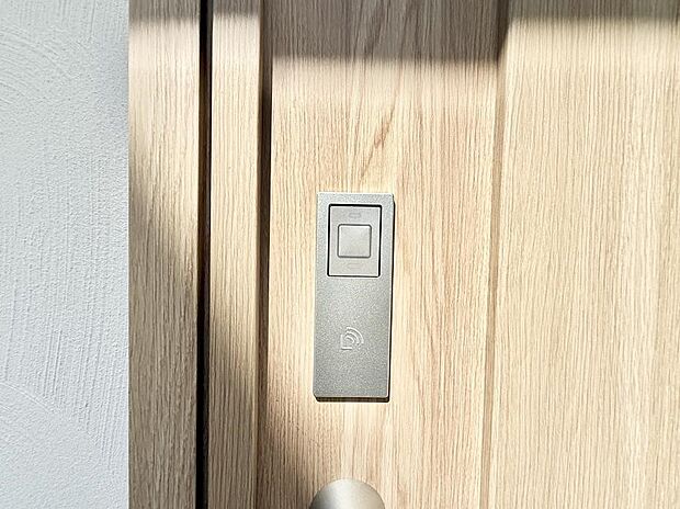 【スマートキー】■鍵を取り出さずに便利に操作できて快適