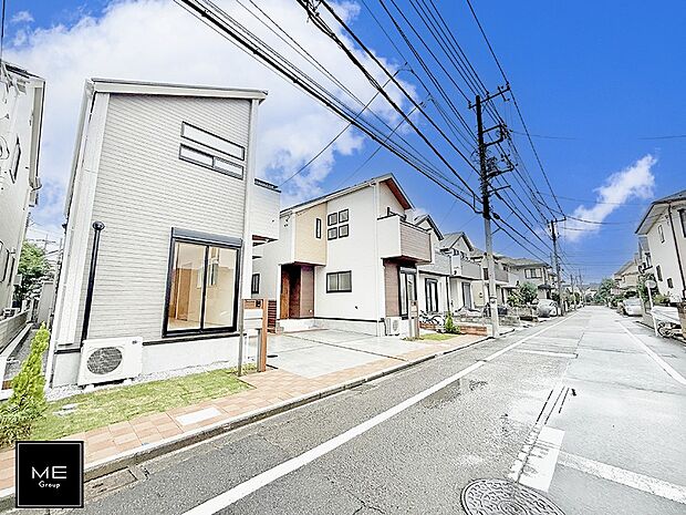 【前面道路含む現地写真】■家族とのお出かけが楽しくなる環境です
