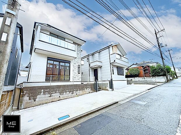 【前面道路含む現地写真】■家族とのお出かけが楽しくなる環境です