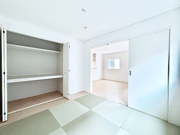 【リビング以外の居室】1号棟  ■機能的で使いやすいお部屋で毎日を快適に