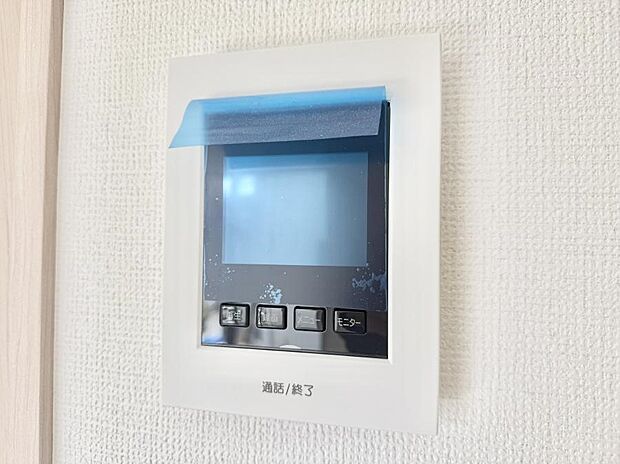 【TVモニター付インターフォン】■画面でしっかり確認でき防犯対策に最適