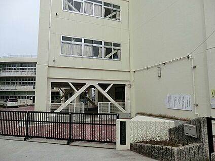 横浜市立蒔田小学校 350m(5分)