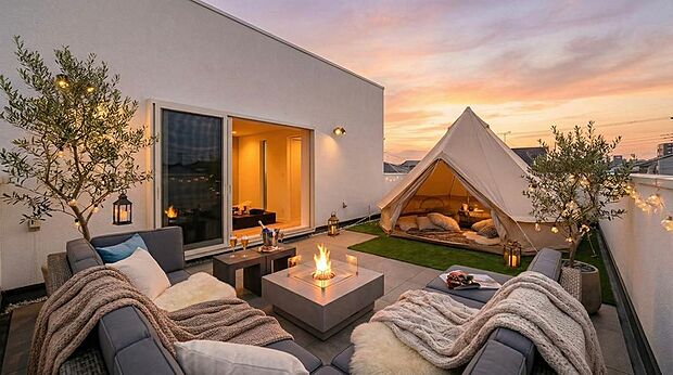 夜空に一番近い特等席※施工例 ■冬の星座を見上げながら、心温まるBBQや鍋パーティーを楽しむことも。