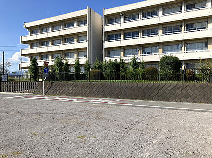 北部小学校 880m