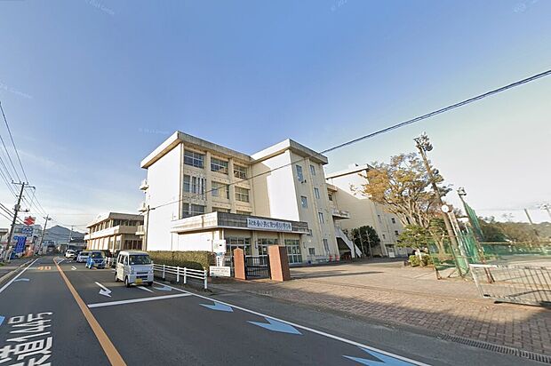 清水町立清水中学校（約2,670m）