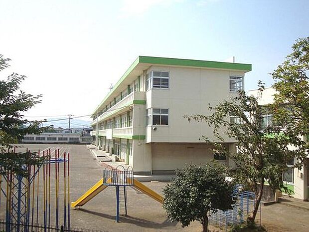 函南町立函南小学校（約870m）
