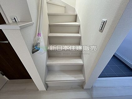 ホール階段