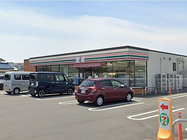 セブンイレブン三島八反畑店(約500m)