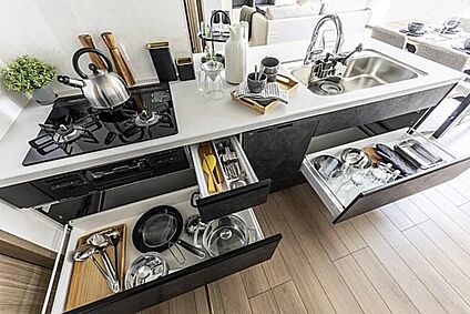 システムキッチン「ステディア」