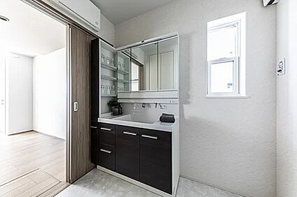 シャワー付き洗面台