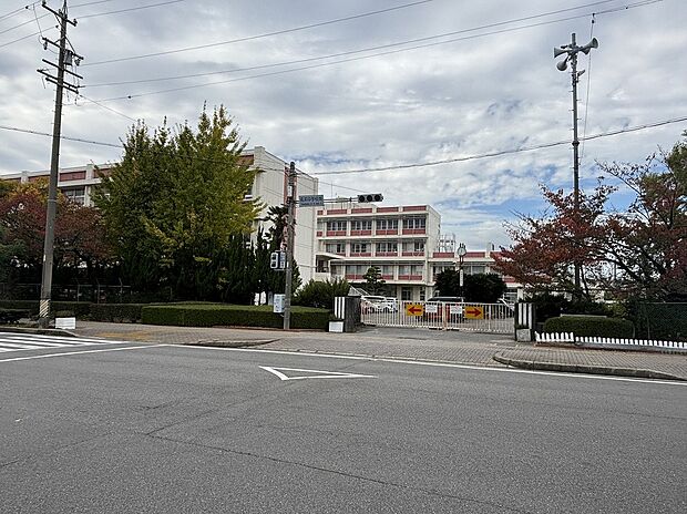 高浜市立高浜中学校（約1,400m）