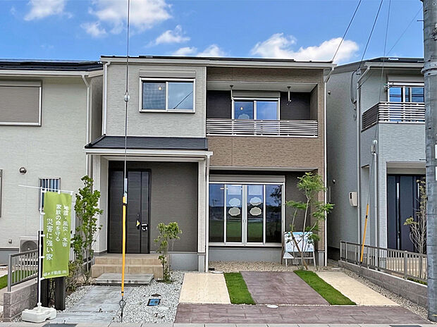 【3期2号地】4LDK+小屋裏収納(固定階段付)