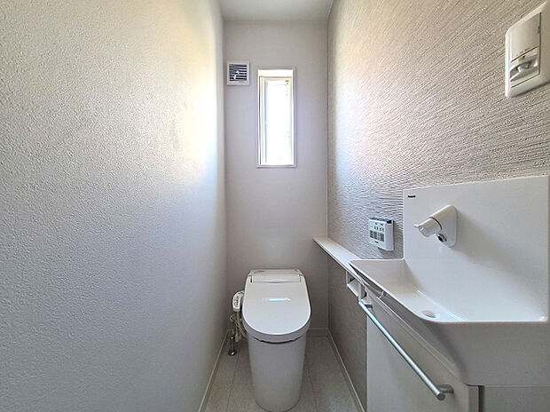 【4号地】1階トイレ
