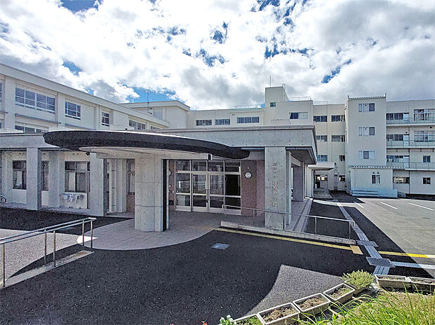 松原中学校（約830m）