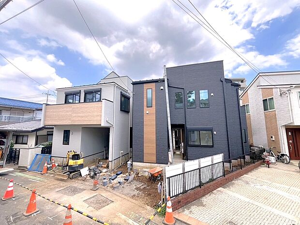 毎日のお散歩も快適な緑に恵まれた閑静な住宅地は、伸び伸びスローライフを叶えてくれます。自然豊富な季節の移ろいを身近に感じられる環境で子育てすれば、お子様もきっと素直に成長してくれるはずです!